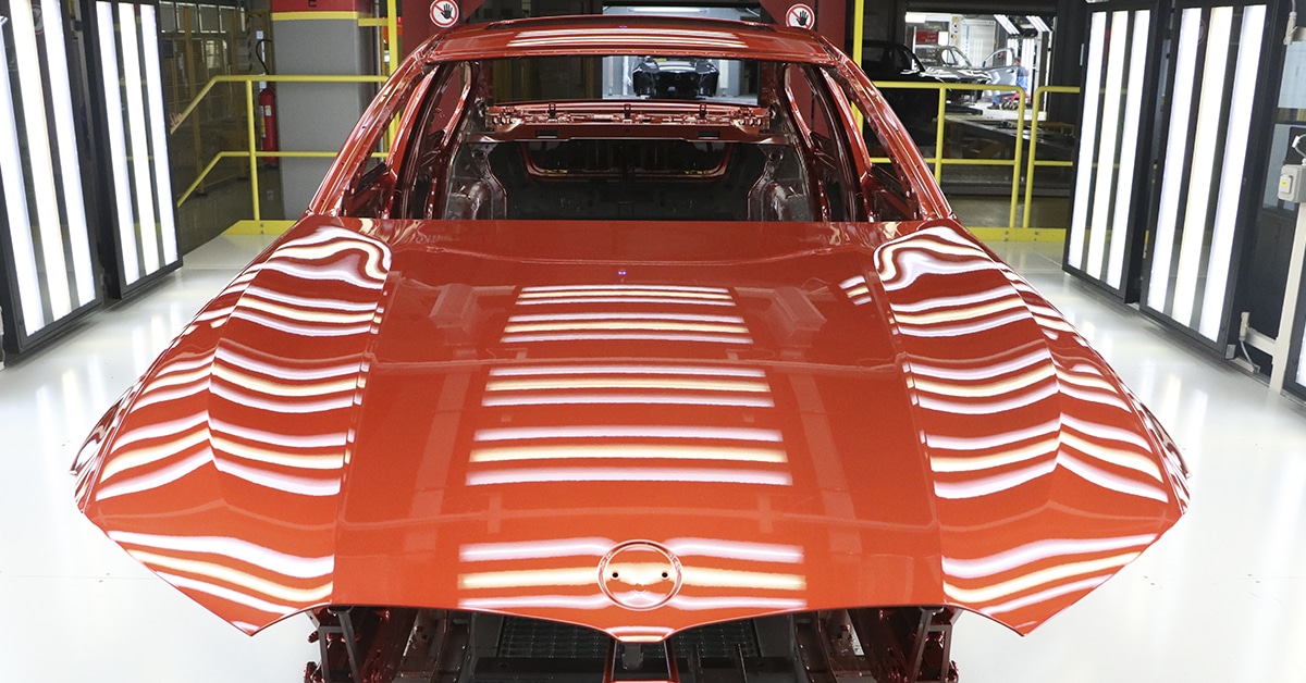 BMW Série 3 e X1 ganham novas cores na fábrica do BMW Group em Araquari