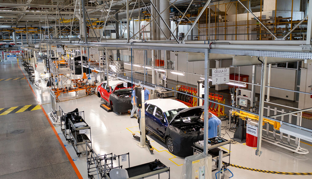 Audi do Brasil retoma produção nacional do Q3 e Q3 Sportback 2.0 quattro