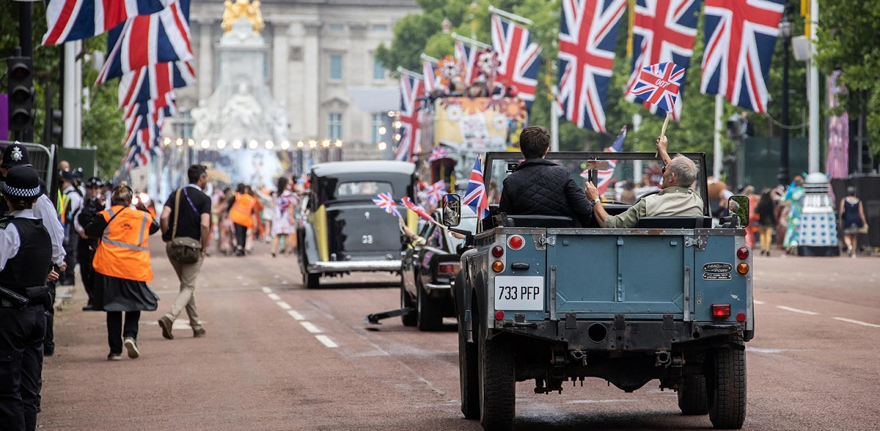 Land Rover celebra o Jubileu de Platina da Rainha