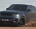 Escuro e surpreendente: conheça o pacote stealth do Range Rover Sport