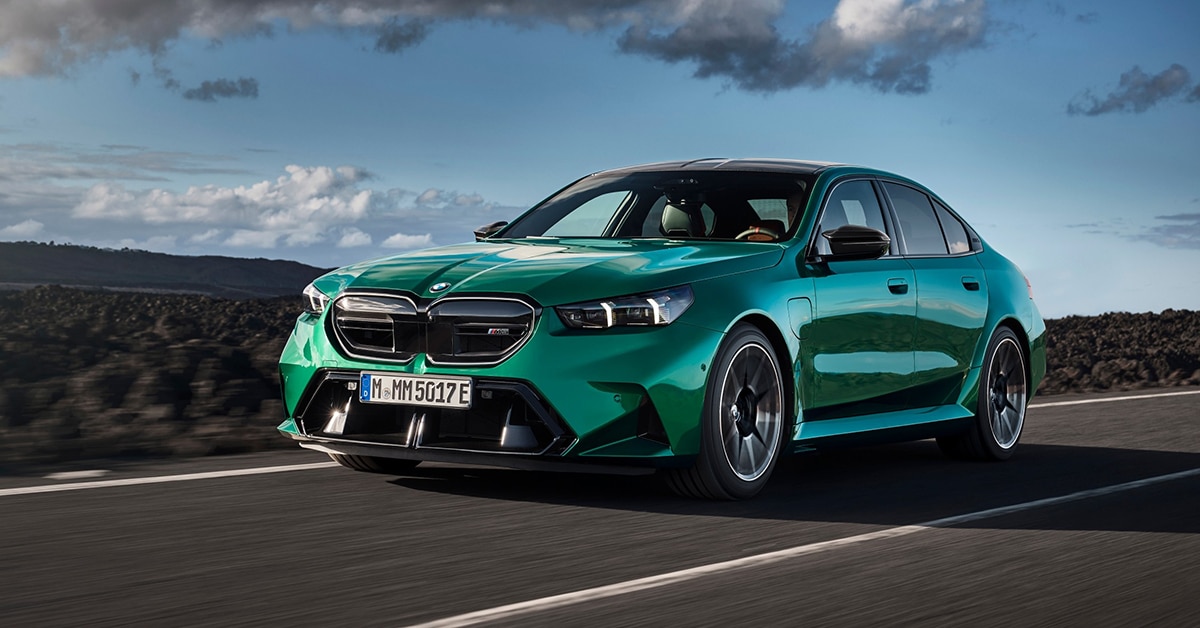 Novo BMW M5 ganha sistema de propulsão híbrido, com 727 cv de potência e 1.000 Nm de torque