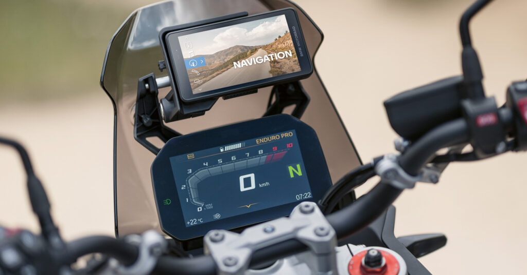 BMW Motorrad ConnectedRide Navigator chega ao Brasil