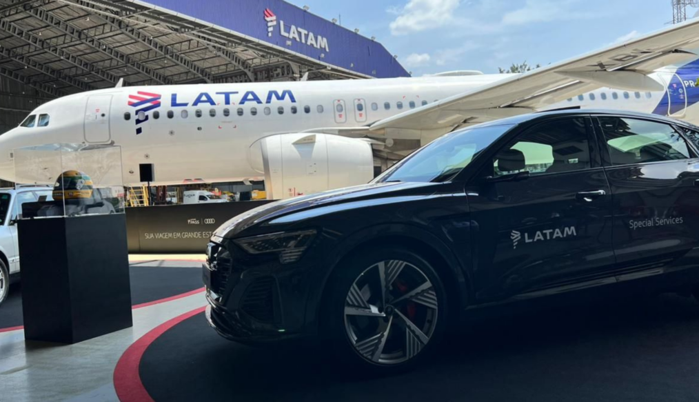 Audi renova parceria com LATAM