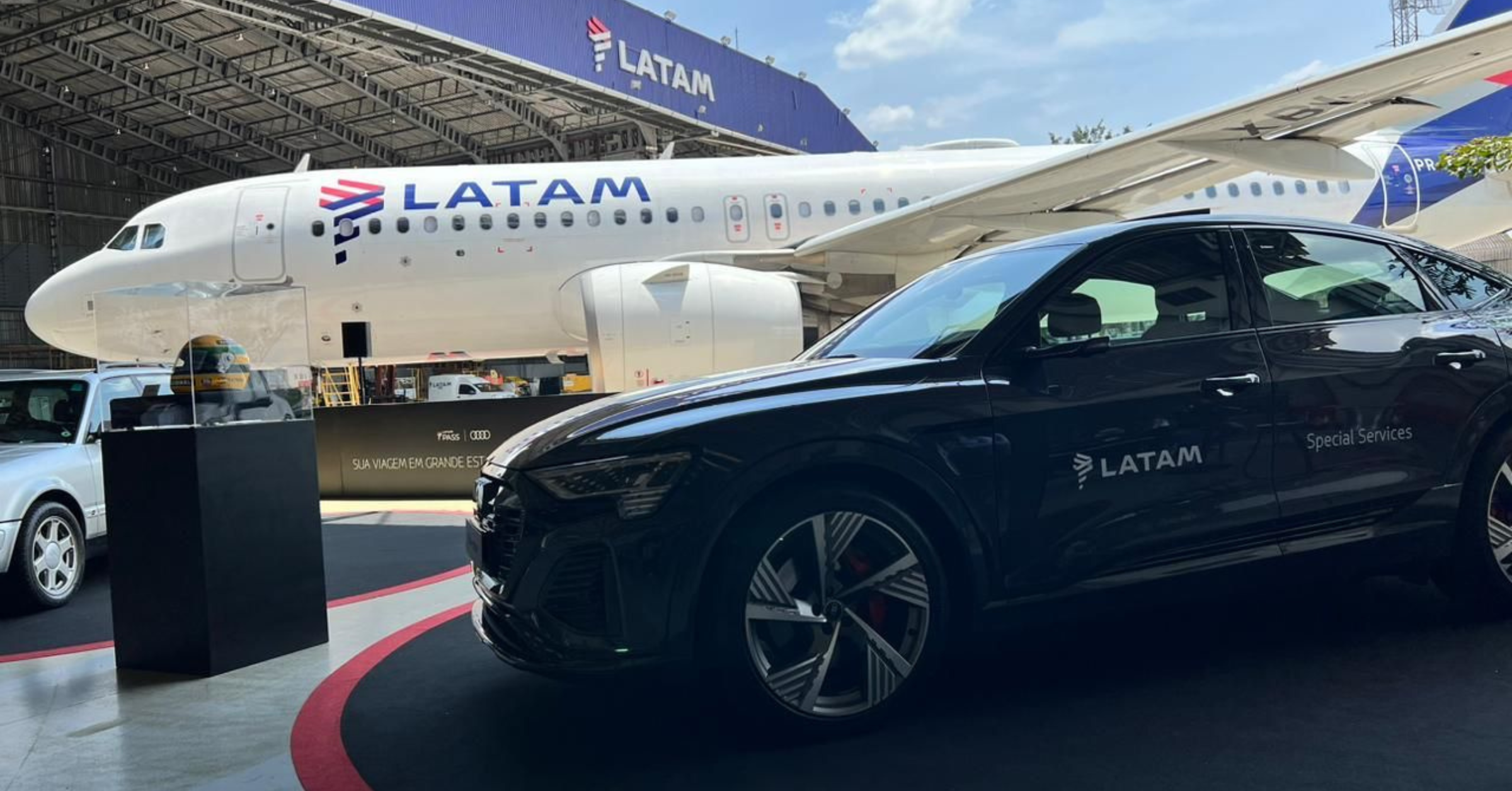 Audi renova parceria com LATAM