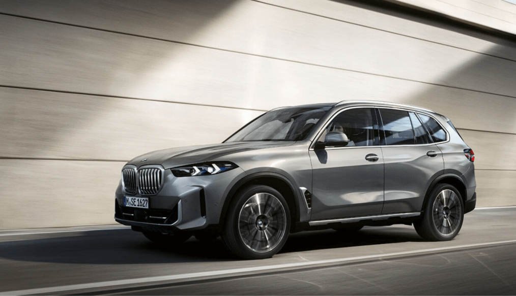 Legado do BMW X5 evolui com potência, sofisticação e tecnologia