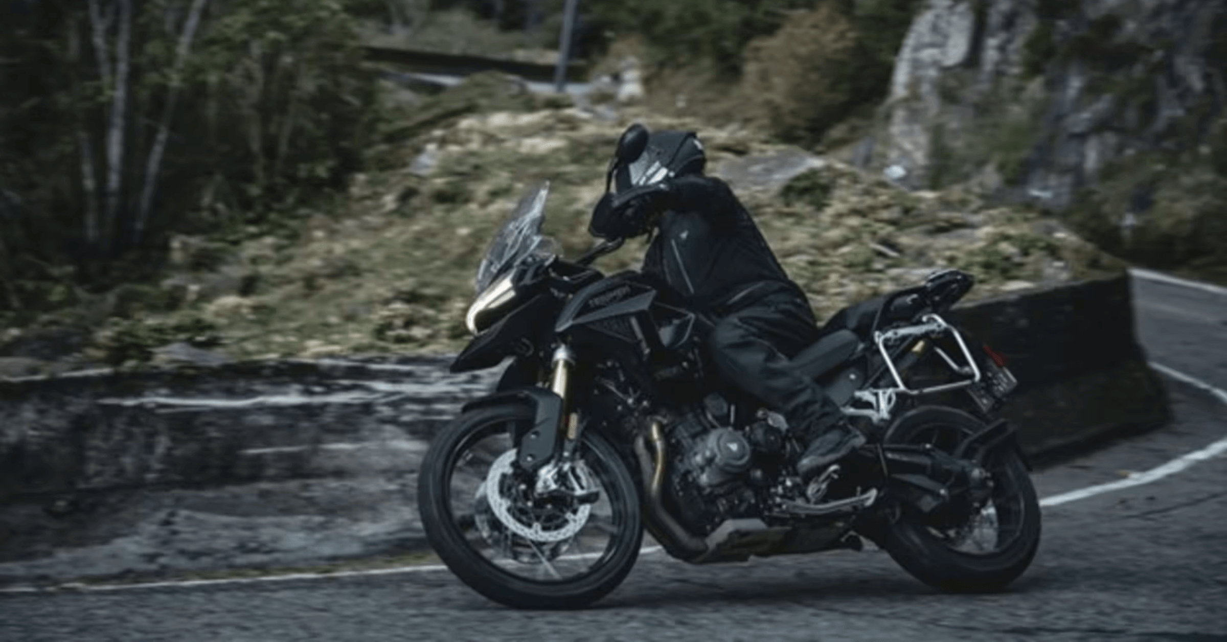 Triumph emplaca mais de 6.500 motos e bate recordes históricos
