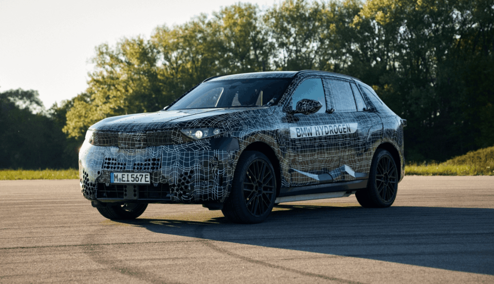 Da frota piloto à produção em série: o novo BMW iX5 Hydrogen