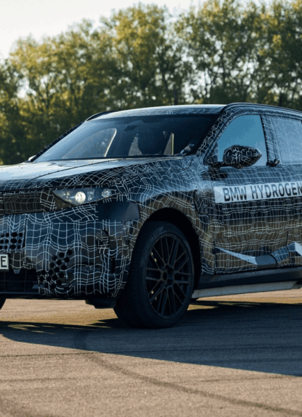 Da frota piloto à produção em série: o novo BMW iX5 Hydrogen