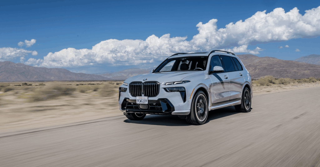 Super luxuoso e eficiente BMW X7 ganha nova versão
