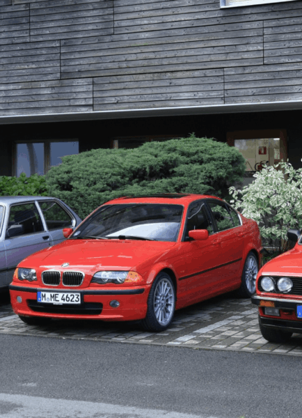 50 anos do BMW Série 3, o sedã esportivo que definiu seu segmento