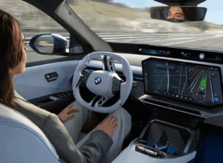 BMW Group é a primeira a receber aprovação para sistemas de assistência “DCAS”