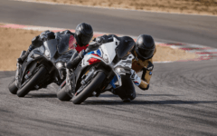 BMW Motorrad celebra ano de premiações em 2025