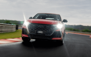 RS Q8 Performance chega à rede de concessionárias