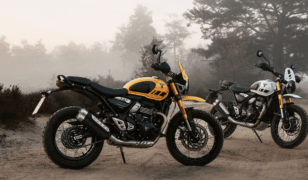Triumph amplia a família T-Series com a Scrambler 400 XC com rodas raiadas