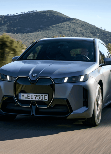 Vendas globais do BMW Group cresceram em 2025 com destaque para modelos eletrificados