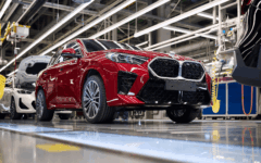 Fábrica do BMW Group em Regensburg celebra 40 anos com produção recorde