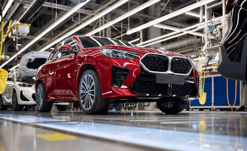 Fábrica do BMW Group em Regensburg celebra 40 anos com produção recorde