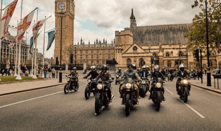 Triumph Motorcycles revela a exclusiva Speed Twin 1200 Cafe Racer DGR Edition