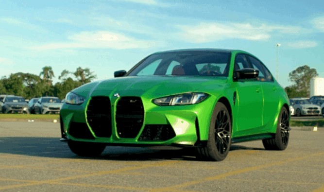 Primeiro BMW M3 com pintura individual chega ao Brasil