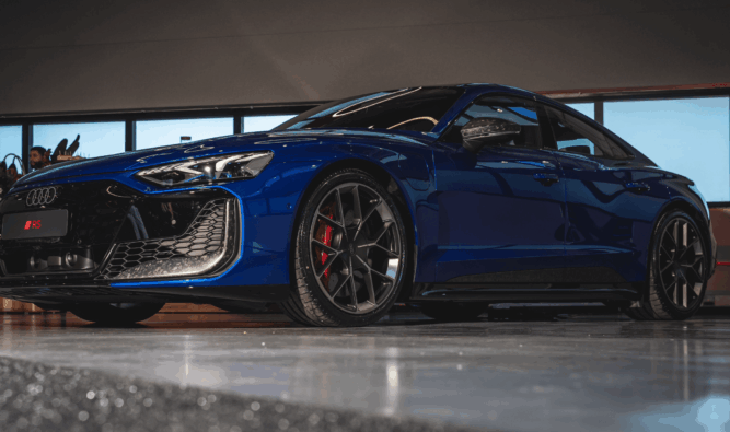 Audi do Brasil lança RS e-tron GT Performance