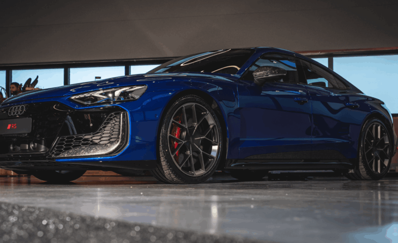 Audi do Brasil lança RS e-tron GT Performance