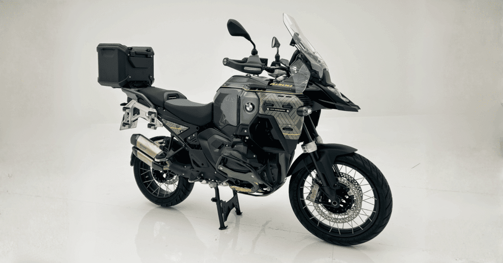 BMW R 1300 GS Adventure ganha edição especial de 10 anos