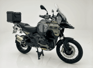 BMW R 1300 GS Adventure ganha edição especial de 10 anos