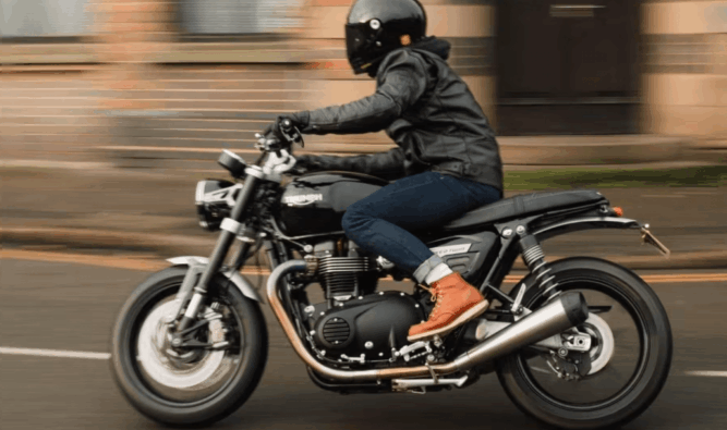 Cuidados com seu jeans de motociclismo