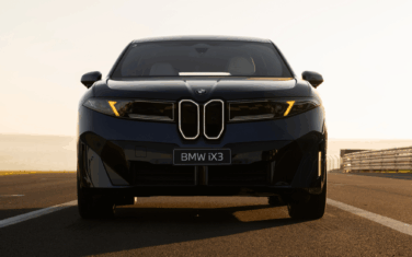 Novo BMW iX3 conquista cinco estrelas no Euro NCAP